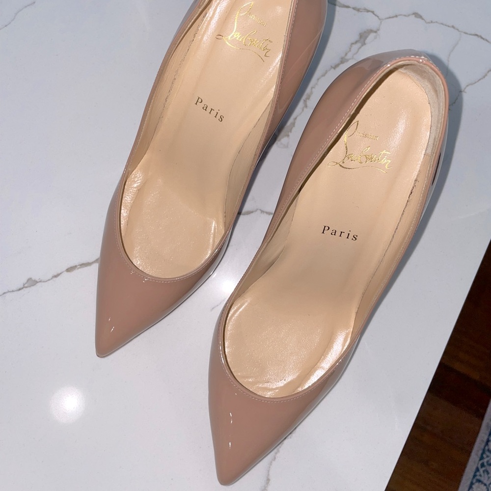 CHRISTIAN LOUBOUTIN
Pigalle Plato 100 Leather Pumps